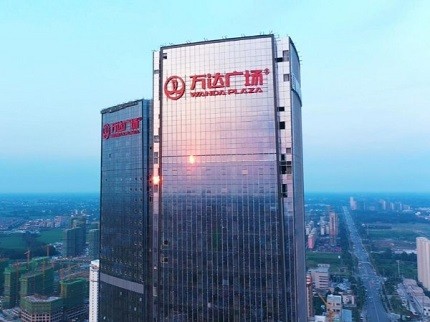 幕墻發(fā)光字廠家成功案例丨萬達(dá)廣場發(fā)光字工程